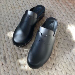 Hermes Mule Black Calya Mules 39